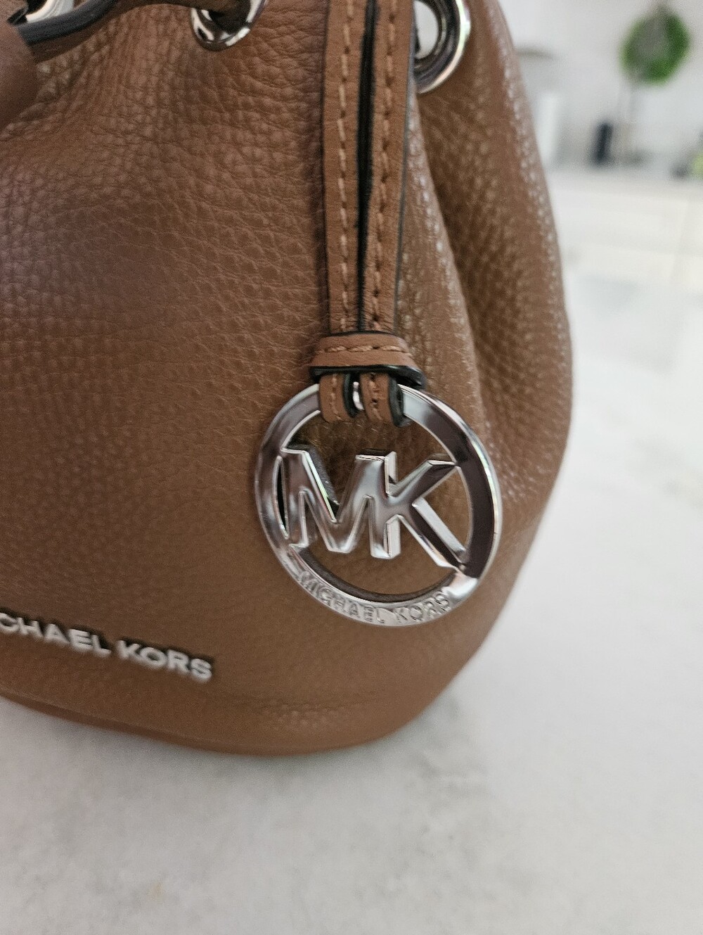 MICHAEL Michael Kors Drawstring Crossbody - Picture 5 of 11